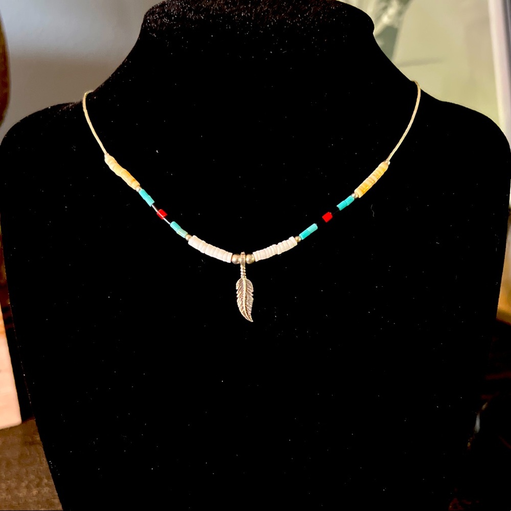 Native American Hand-beaded  Necklace 925 Liquid Silver Feather Pendant 17”